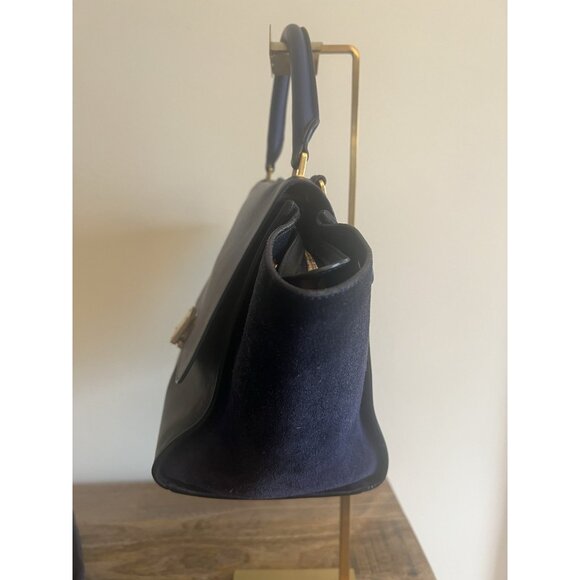 Céline Trapeze Bag In Navy Blue Leather & Suede With Gold-Tone Hardware - Picture 5 of 9
